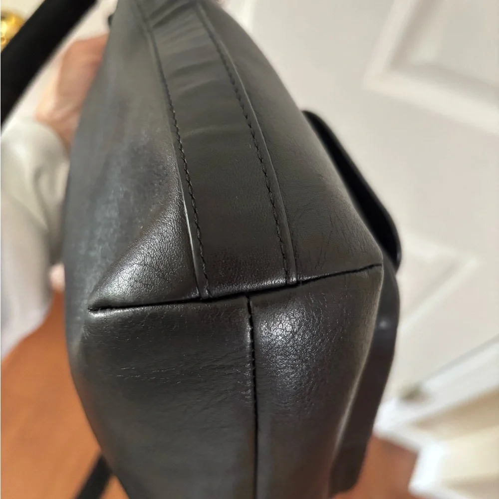 Coach B1393-22381 Legacy Courtenay Hobo Black Glove Tanned Leather Shoulder EUC - Picture 8 of 15